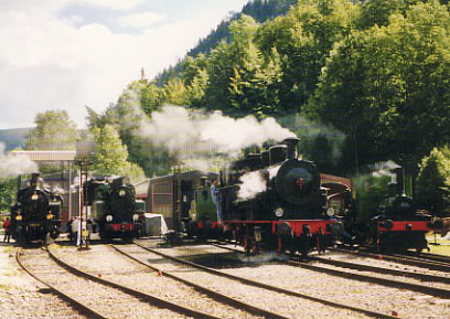 5 locomotives à vapeur